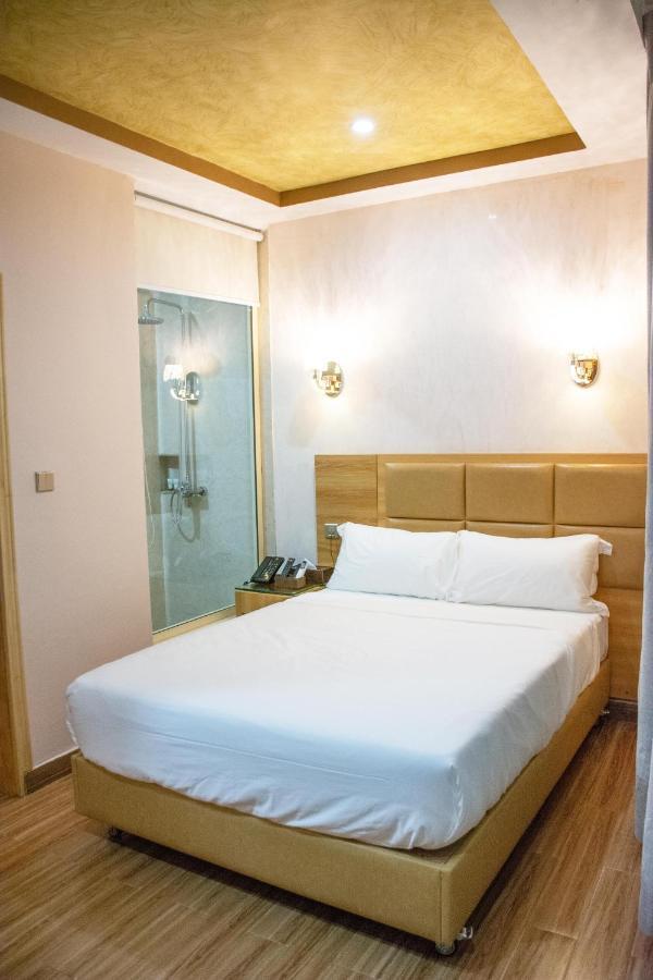 Sami Hotel Ouagadougou Bagian luar foto